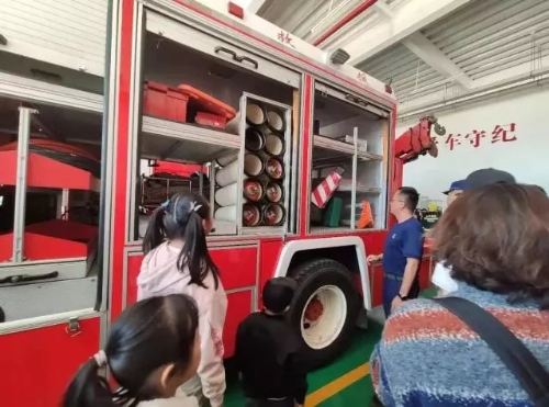 640.webp (1) 640.webp (1)